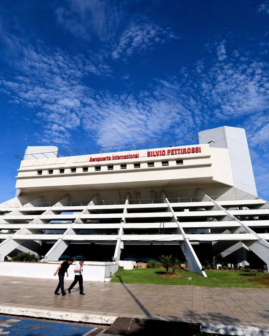 Aeropuerto Internacional Silvio Pettirossi