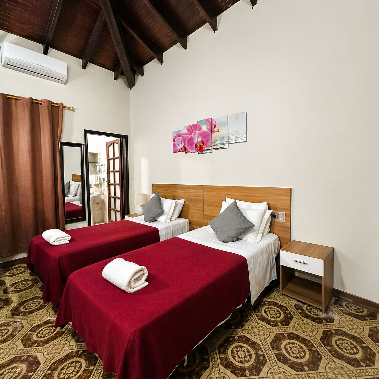 Habitación Simple — El Nogal Casa Hotel